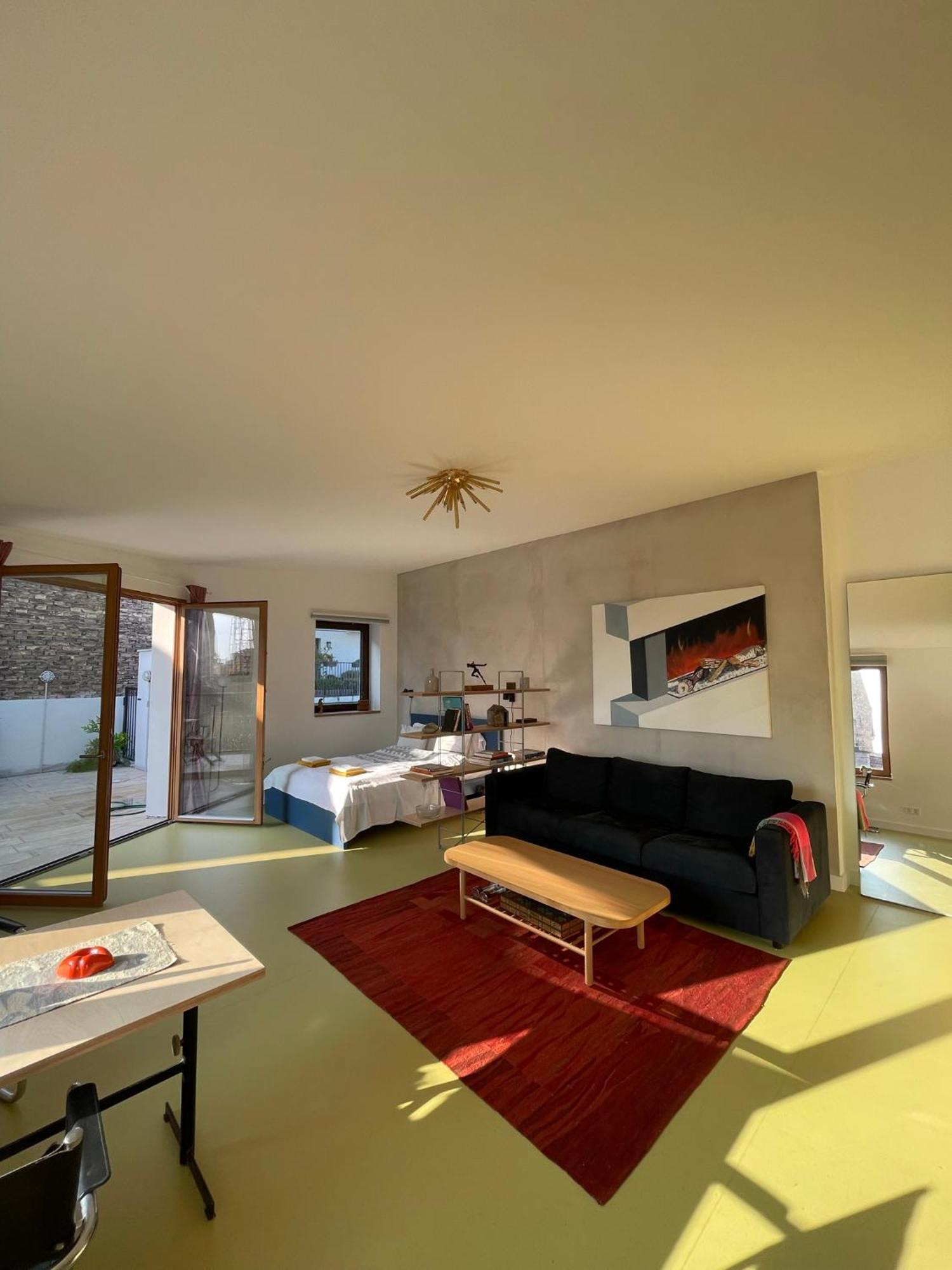 דירה Stylish Apartment, Floor With Private Terrace